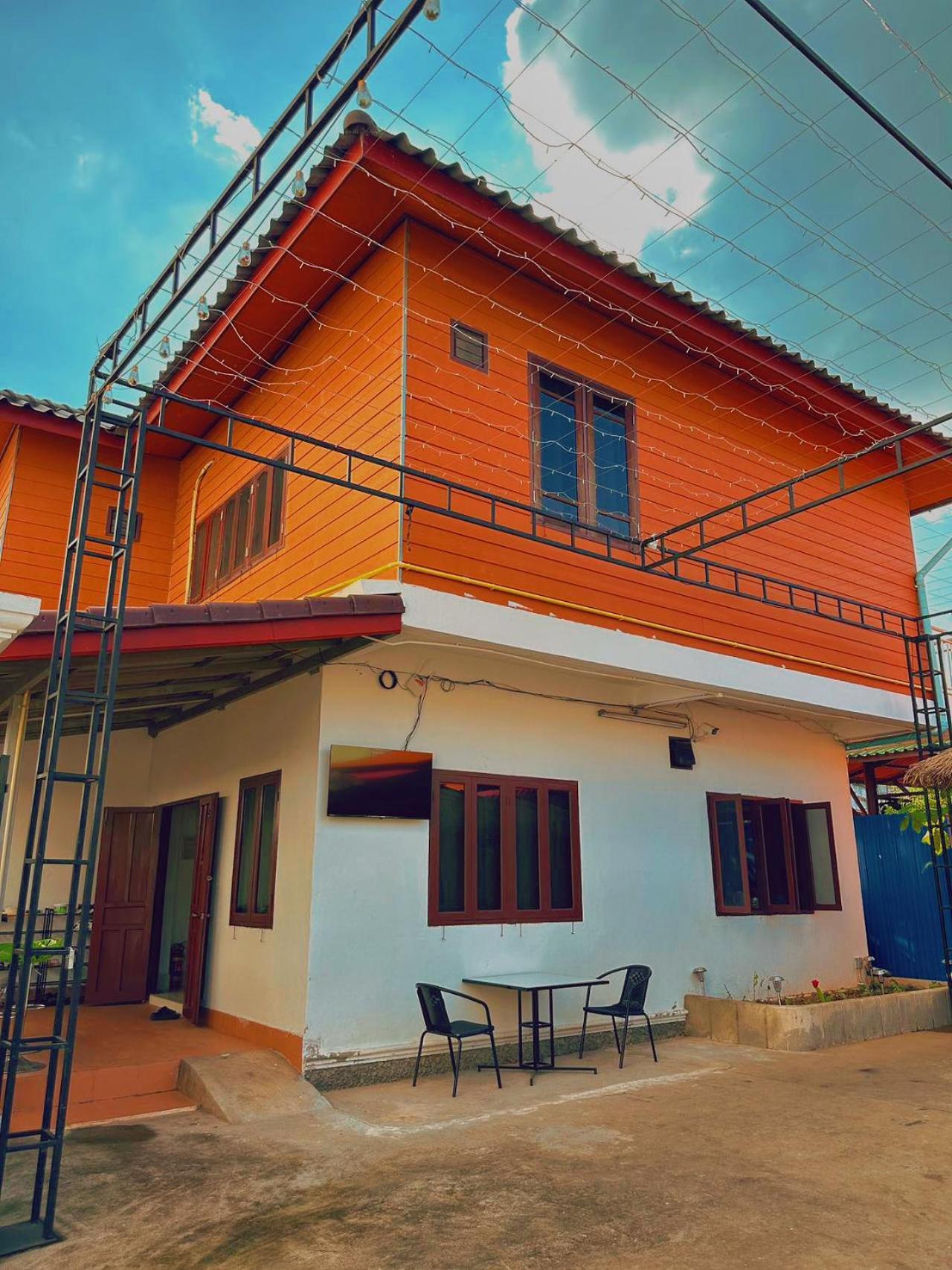 Venn Hostel Виентиане Екстериор снимка
