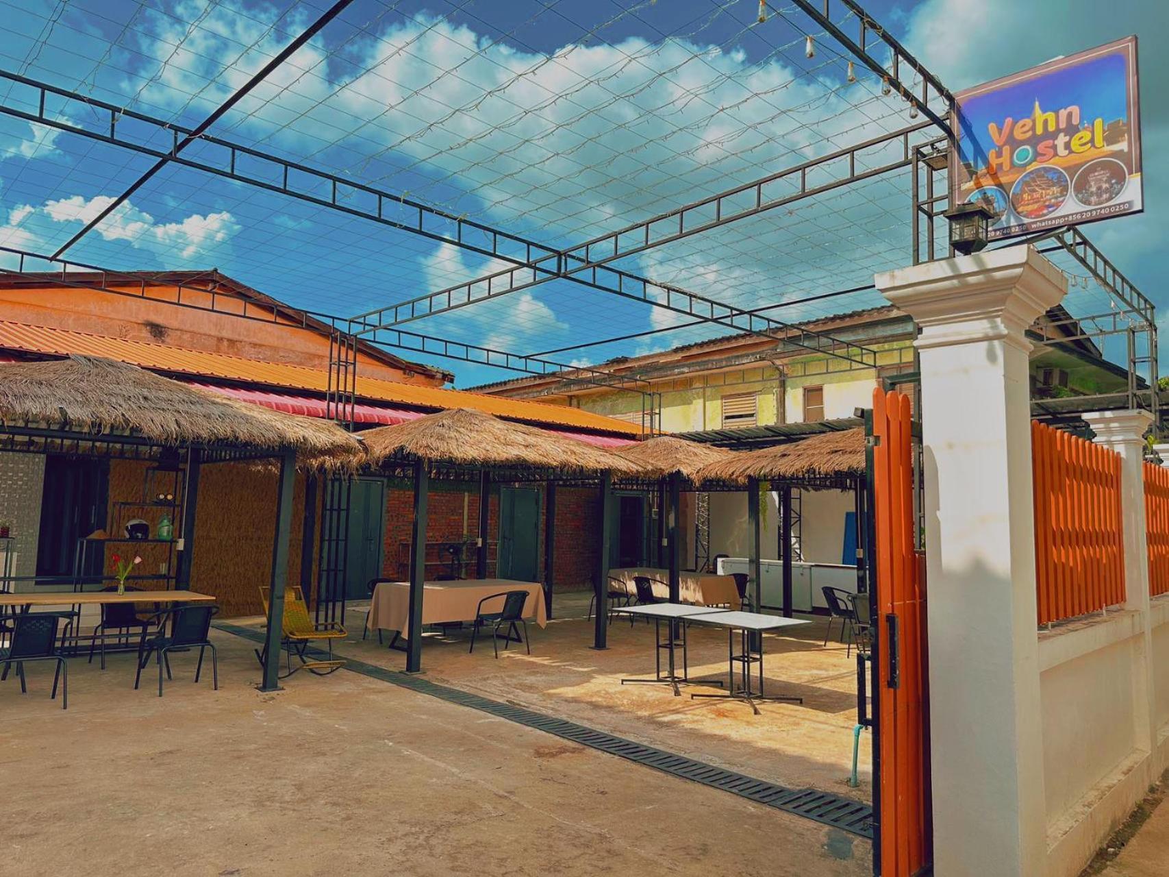 Venn Hostel Виентиане Екстериор снимка