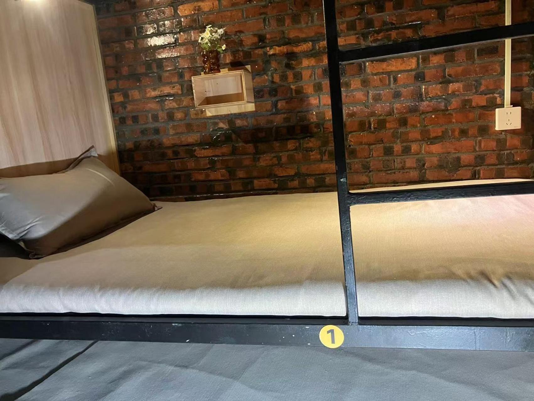 Venn Hostel Виентиане Екстериор снимка