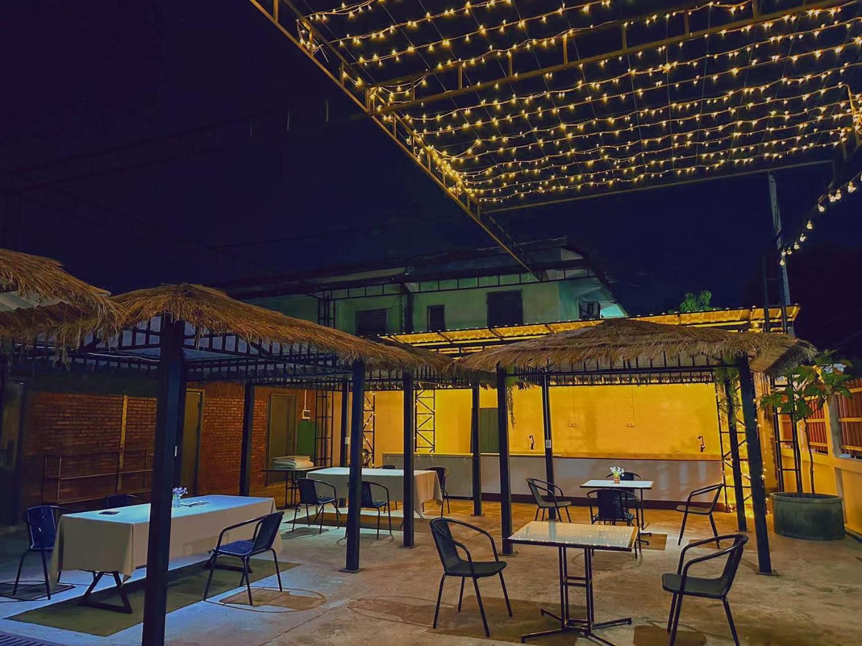 Venn Hostel Виентиане Екстериор снимка